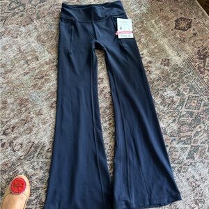 Athleta Kids Navy Leggings